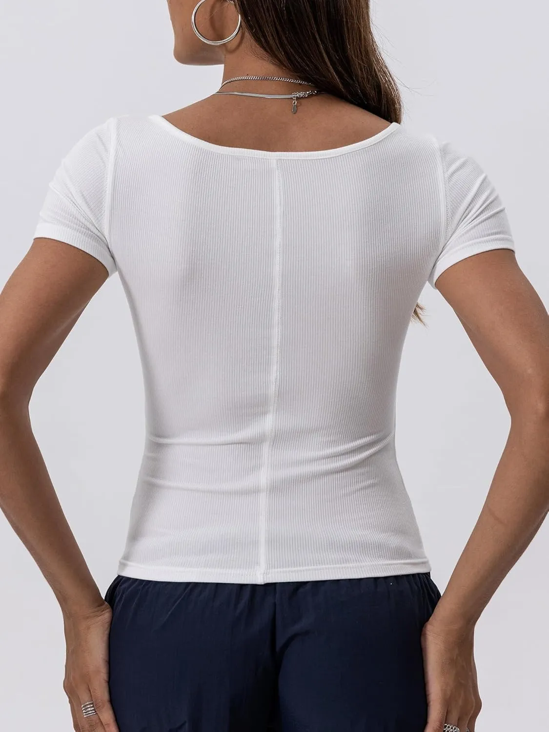 Danysu Women's Ribbed Short Sleeve Going Out Top Twist Front Sweetheart V Neckline Shirts Built-in Bra Slim Fit Tops Tee