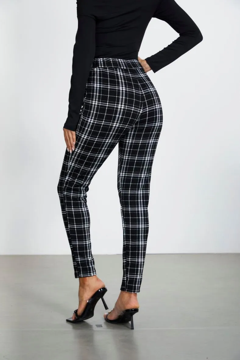 WDIRARA Women's Stretchy Plaid Print Pants Soft Skinny Regular Fashion Leggings