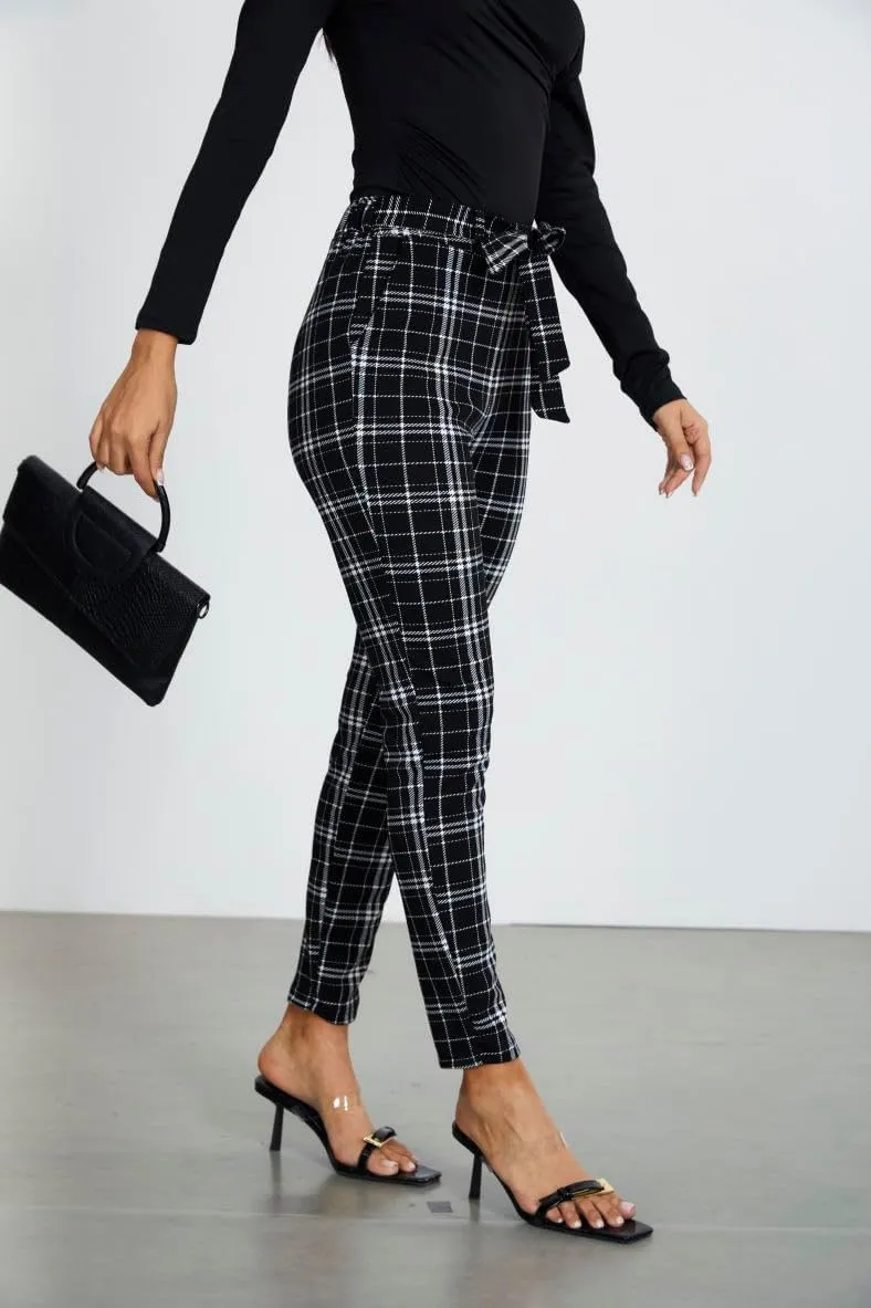 WDIRARA Women's Stretchy Plaid Print Pants Soft Skinny Regular Fashion Leggings